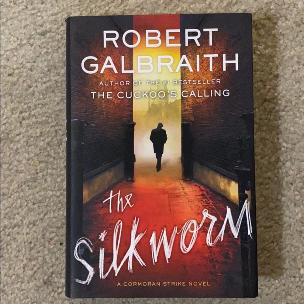 #1 Bestseller The Silkworm by Robert Galbraith
